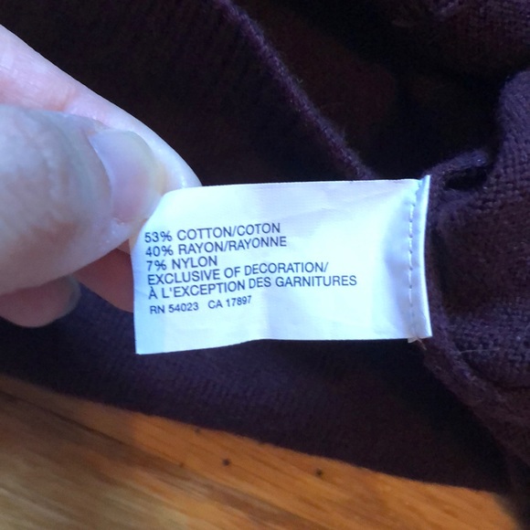 SALE♥️Gap Cardigan - Picture 4 of 4